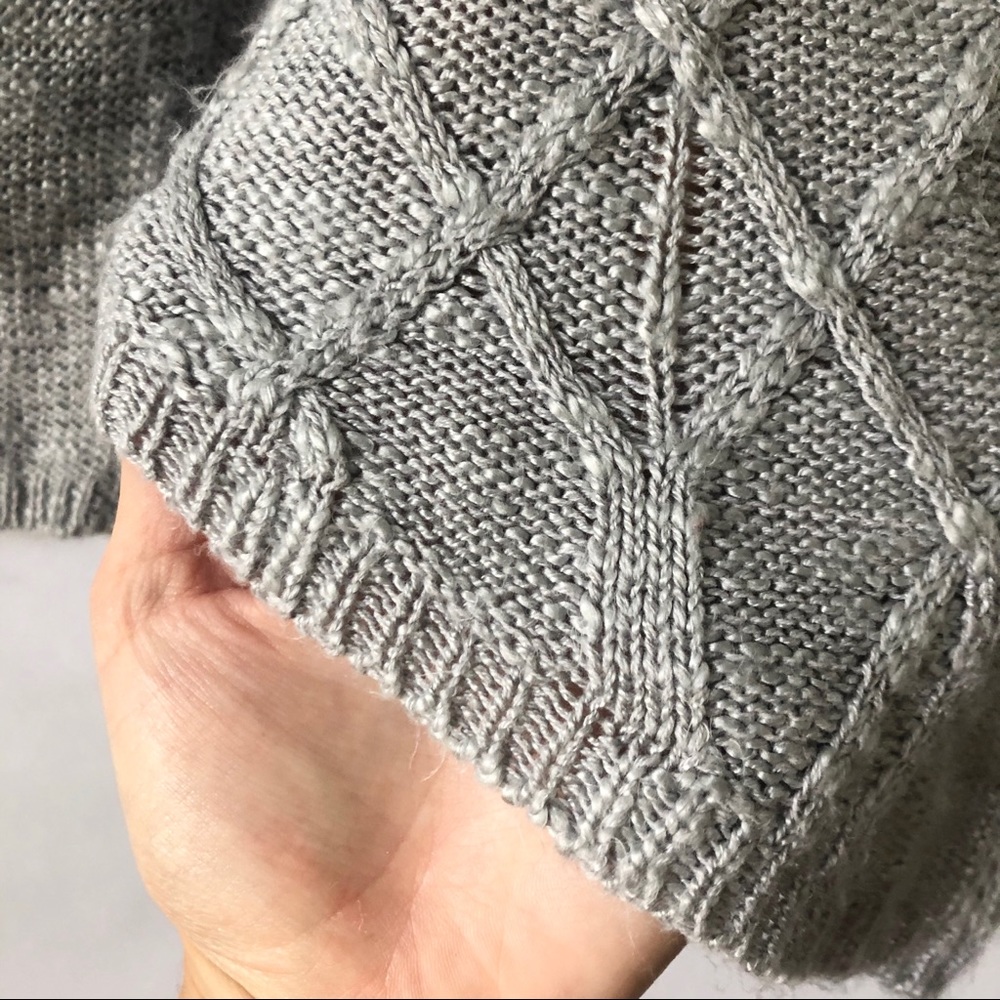 Rue21 | Gray Argyle Knit Sweater Sz Med - Picture 6 of 8
